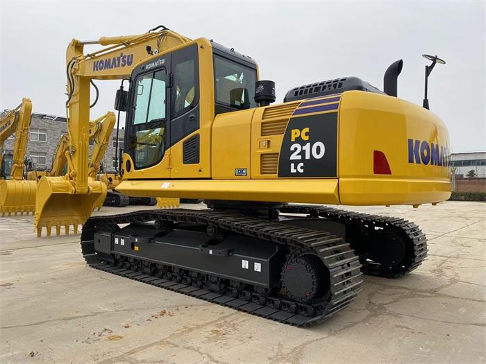 Used Komatsu PC210 4