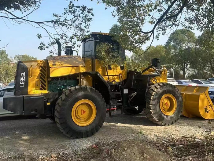 Used SDLG 956 Loader