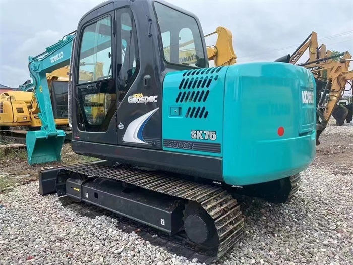 Used Kobelco SK75 Excavator