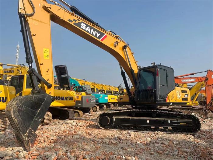 Used Sany SY215 Excavator