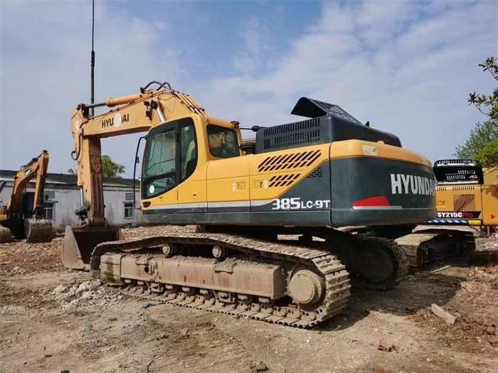 Used Hyundai R385 Excavator