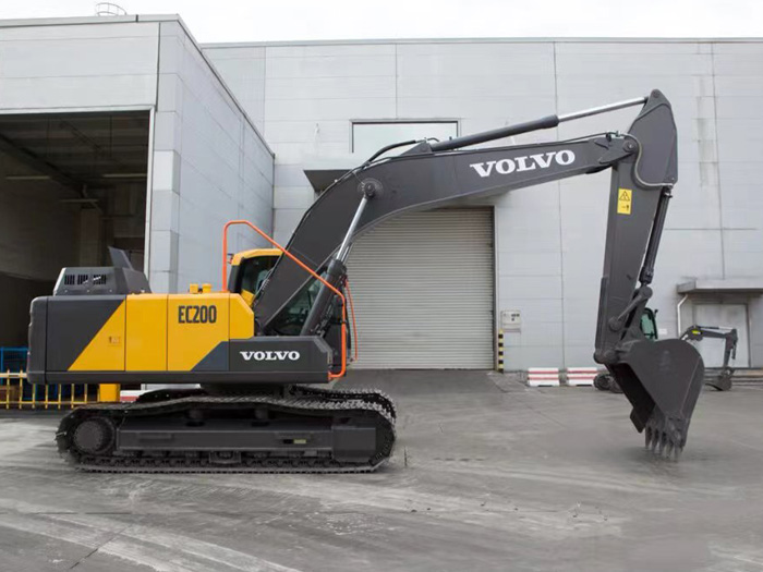 Used Volvo EC200 Excavator