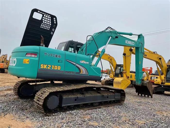 Used Kobelco SK210 Excavator