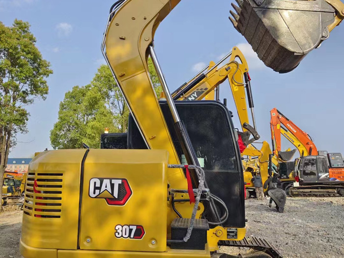 Used CAT 307 Excavator