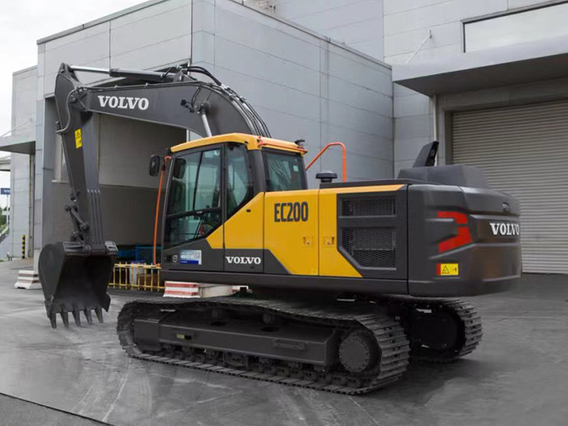 Used Volvo EC200 Excavator