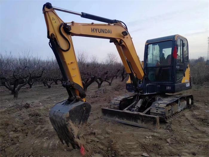 Used Hyundai R60 Excavator