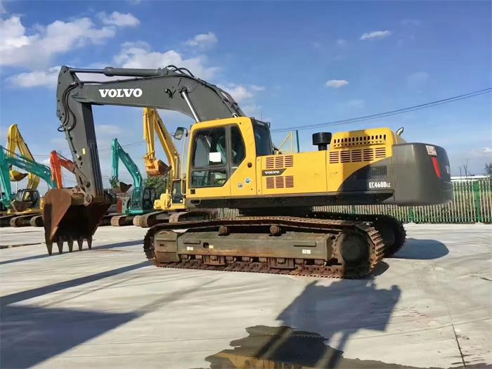 Used Volvo EC460 Excavator