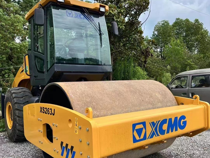 Used XCMG XS263J Roller