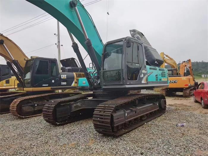 Used Kobelco SK330 Excavator