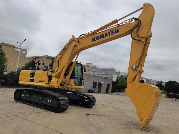 Used Komatsu PC240 Excavator