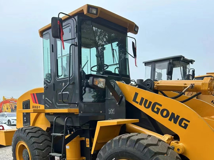 Used LIUGONG 835 Loader