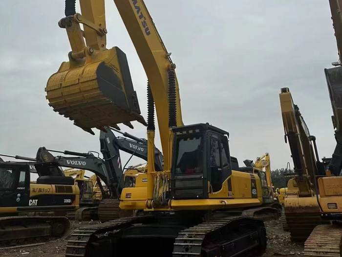 Used Komatsu PC450 Excavator