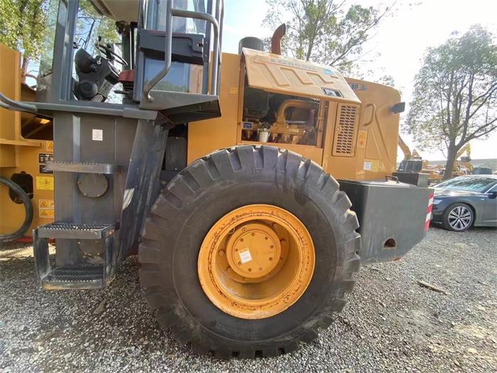 Used LONGGONG 855 Loader