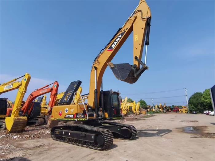 Used Sany SY235 Excavator