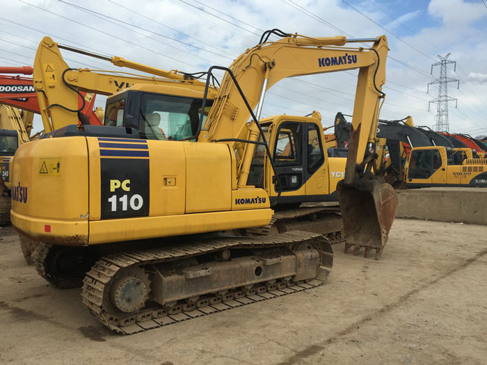 Used Komatsu PC110 Excavator