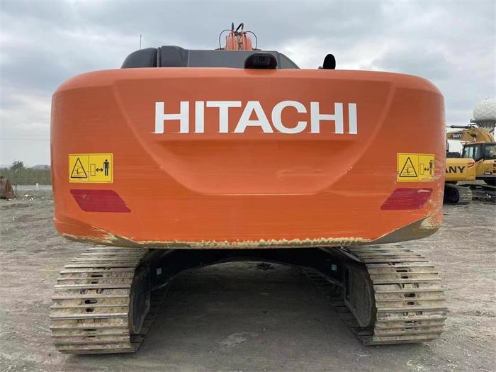 Used Hitachi ZX250 Excavator