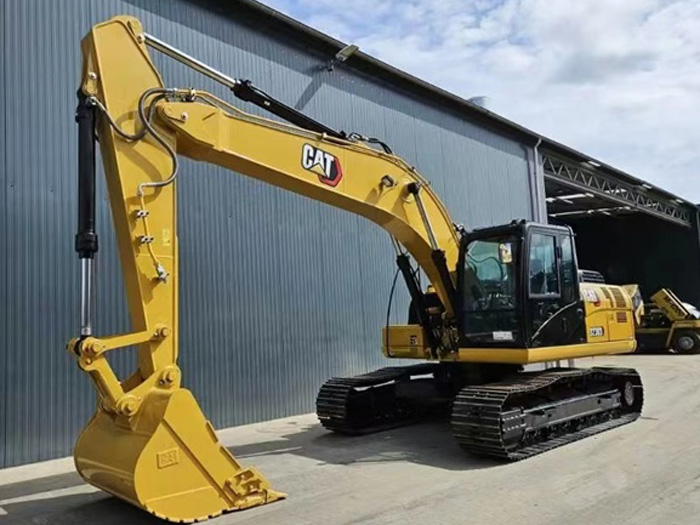 Used CAT 323 Excavator