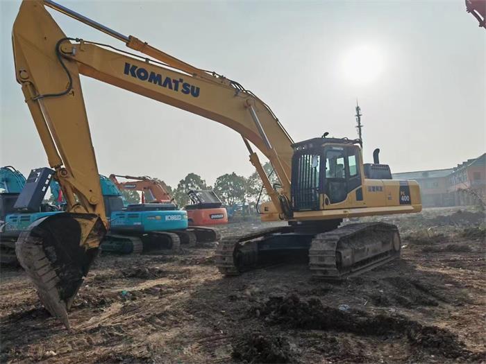 Used Komatsu PC400 Excavator