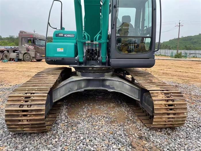 Used Kobelco SK210 Excavator