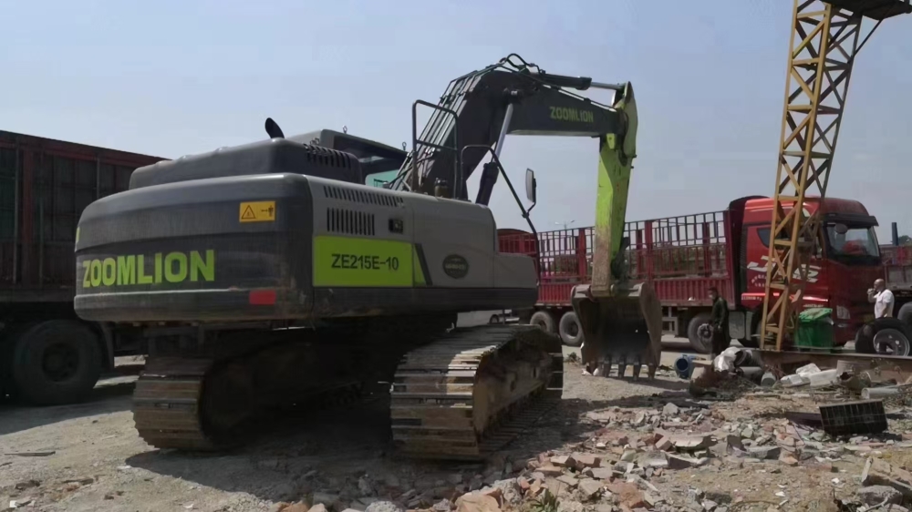 Used ZOOMLION ZE215E Excavator